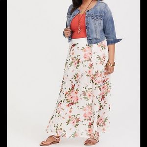 Torrid White Floral Chiffon Maxi Skirt